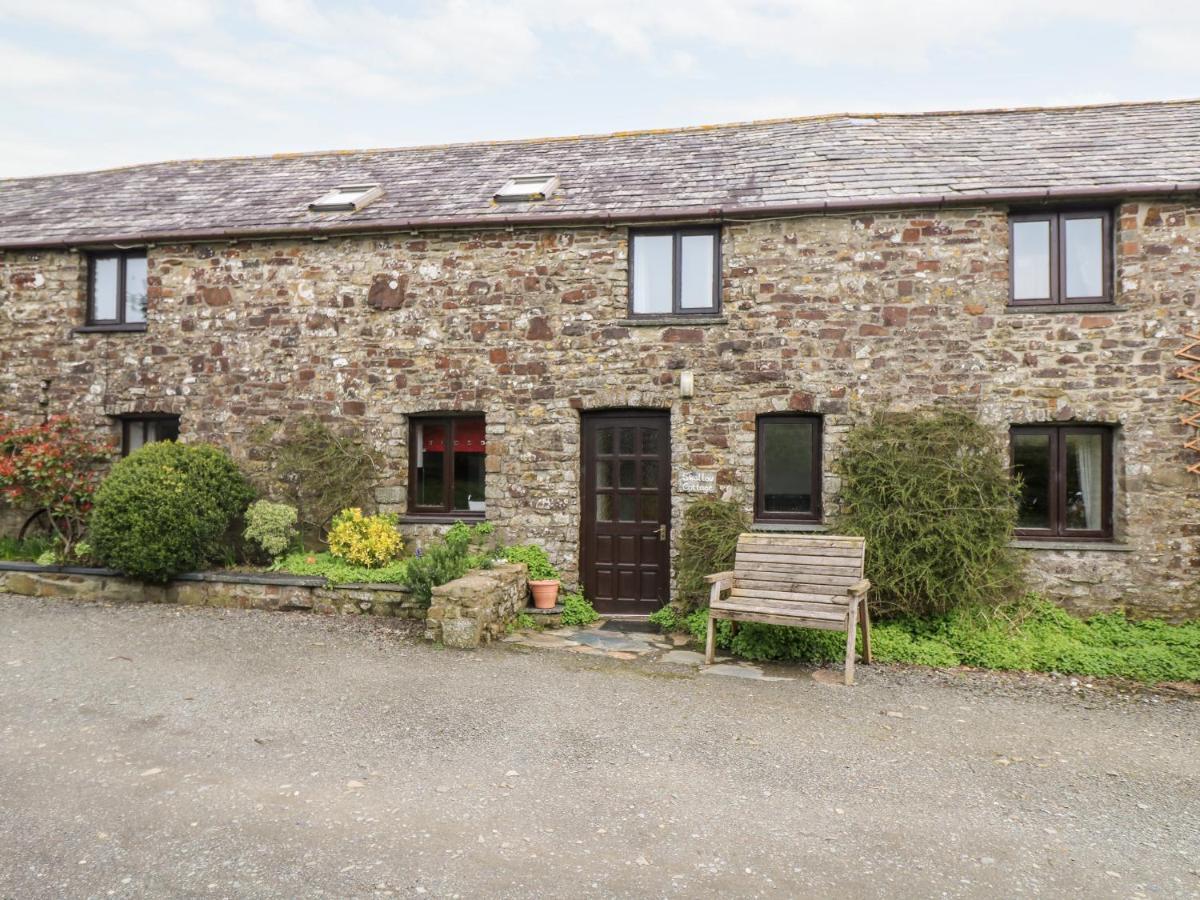 Swallow Cottage バッド エクステリア 写真